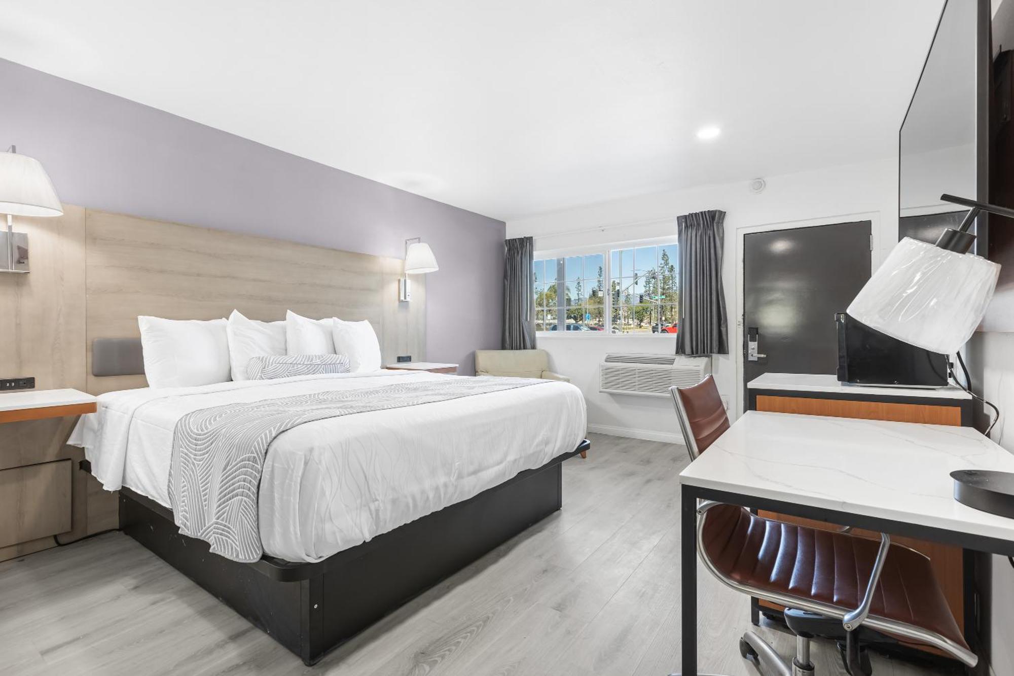 סן ברנרדינו Inland Inn & Suites מראה חיצוני תמונה